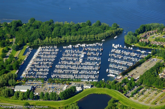 JACHTHAVEN NAARDEN JAZZ MARINA