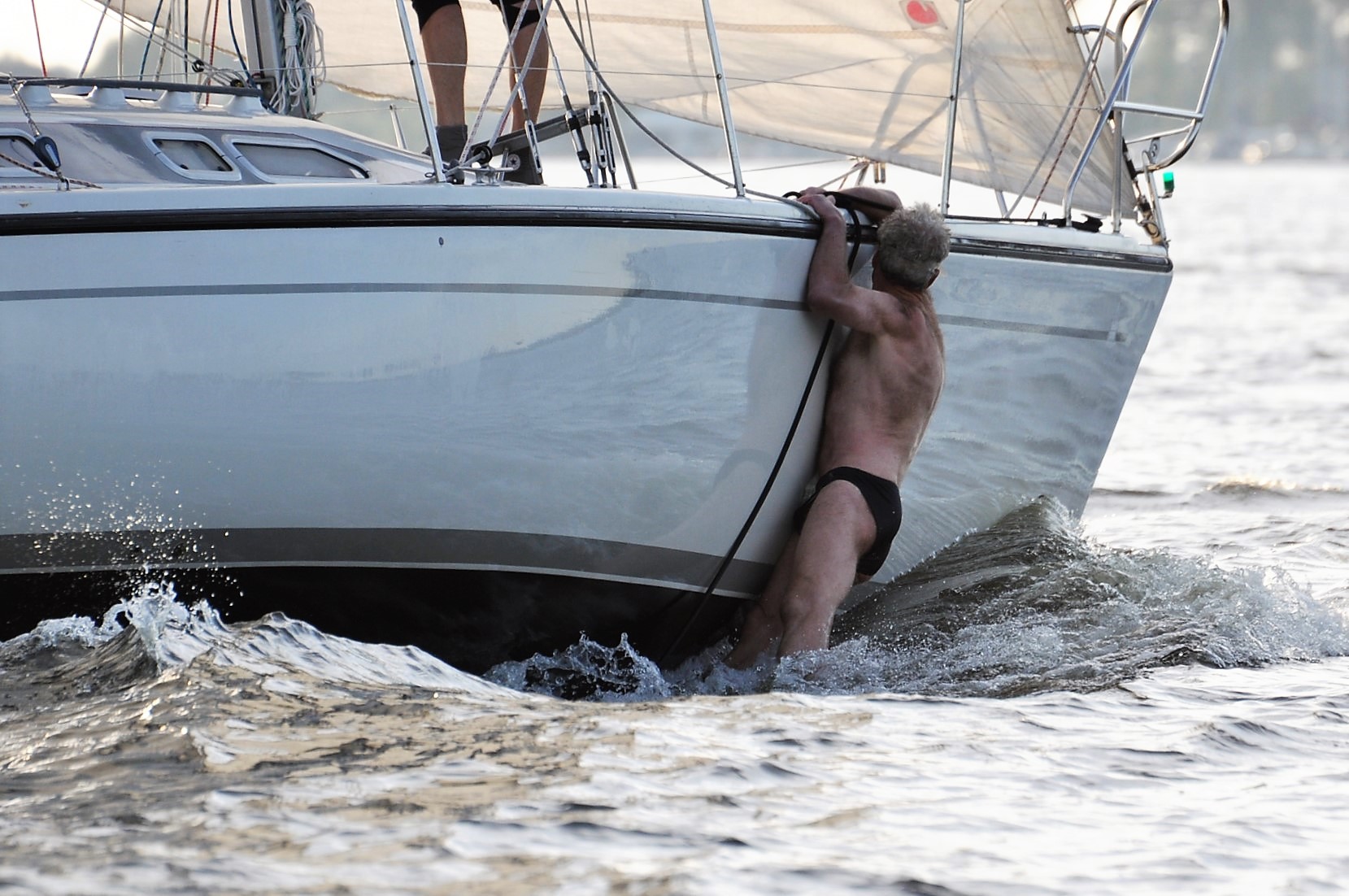 VRIJWILLIG KIELHALEN