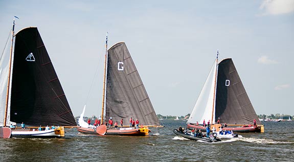 SNEEK DOET GOEDE ZAKEN IN WOUDSEND