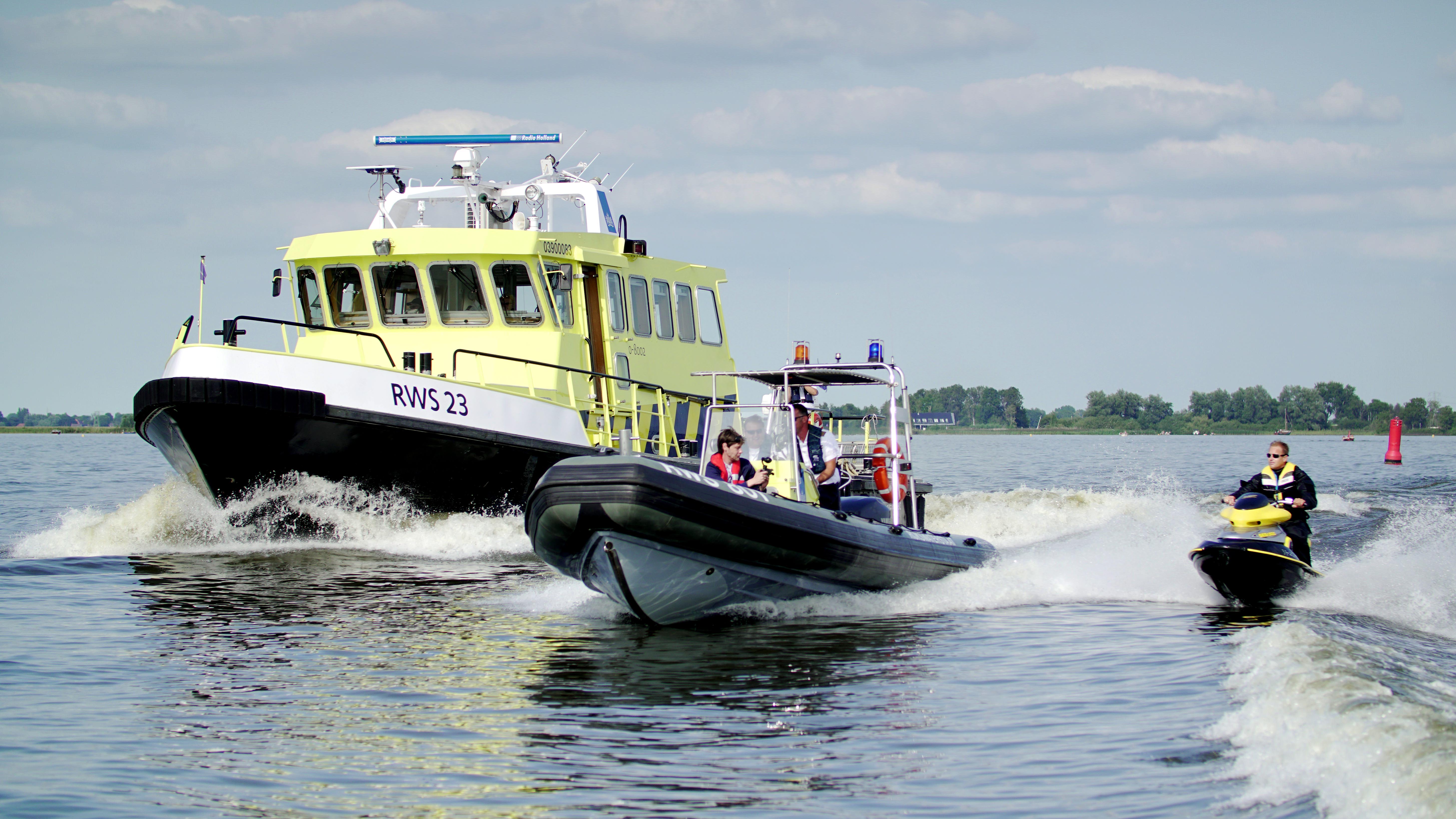RIJKSWATERSTAAT DOET 450 VEILIG VAREN CONTROLES