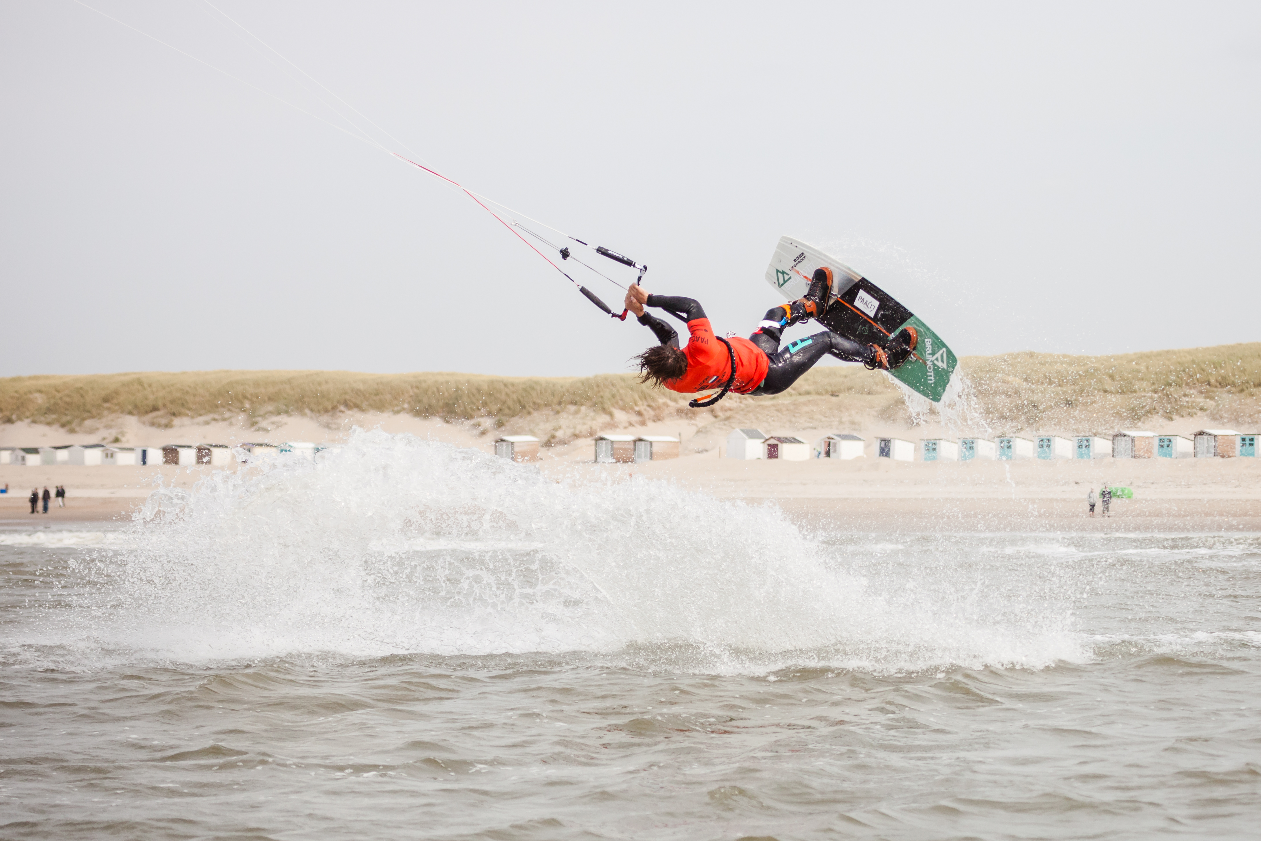 NEDERLANDS SUCCES WORLD CUP KITEBOARDING TEXEL