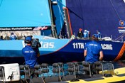 m105280_13-01-171028-jre-05037-1051
