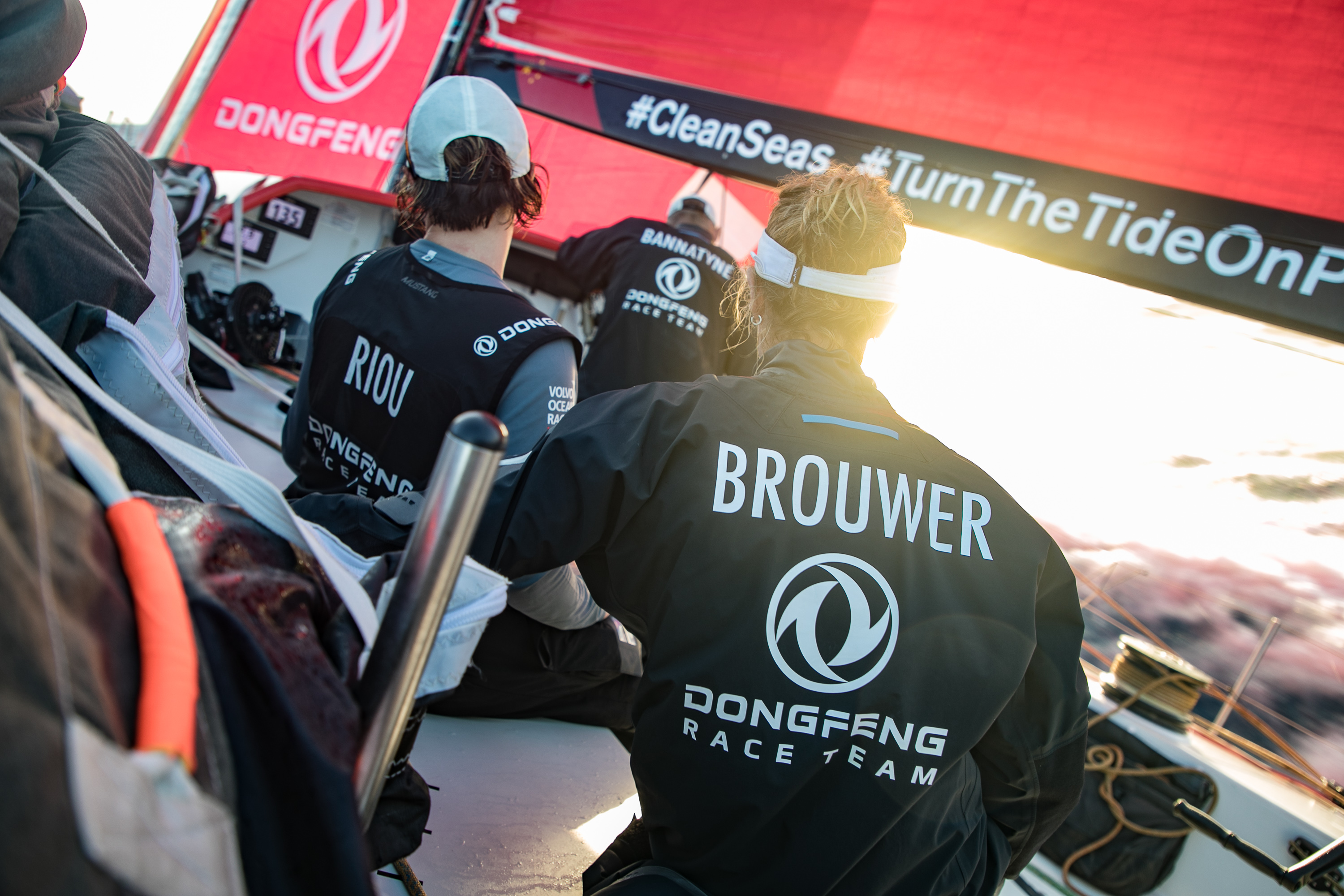 DONGFENG ALS EERSTE UIT DOLDRUMS
