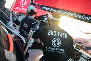 m106467_13-02-171112-dfg-jrl-00701