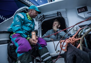 m107098_13-02-171119-azn-jsb-00207