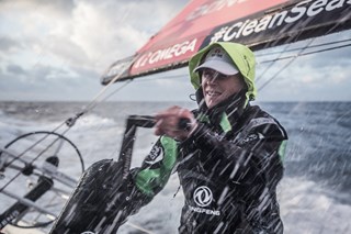 Carolijn B