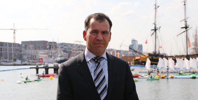 MAURICE LEESER VERTREKT BIJ WATERSPORTVERBOND