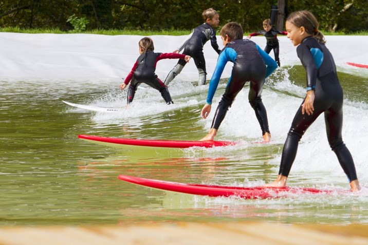 wavegarden-kids-uai-2064x1376-1