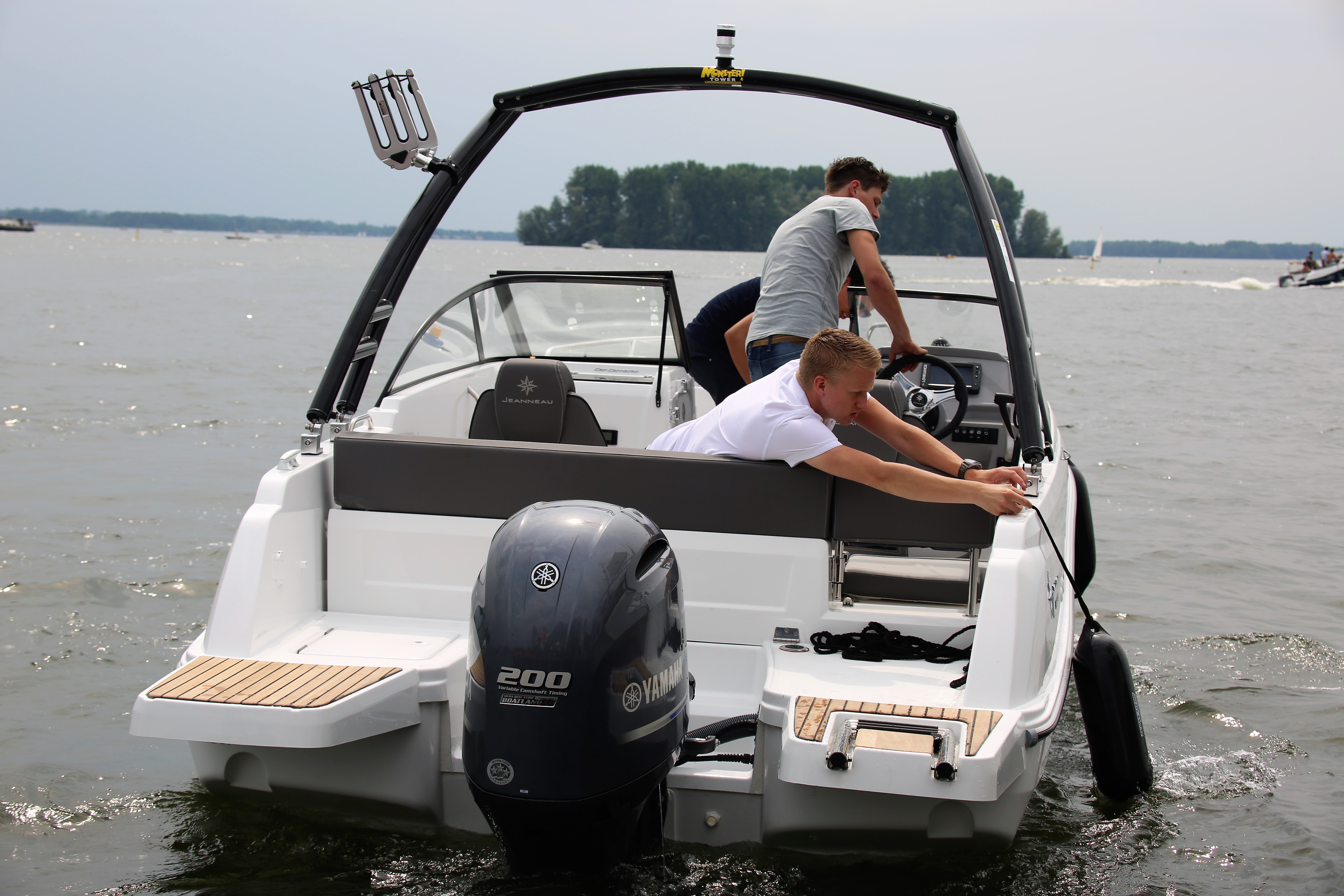 KLEIN VAARBEWIJS HALEN MET VAARPLEZIER
