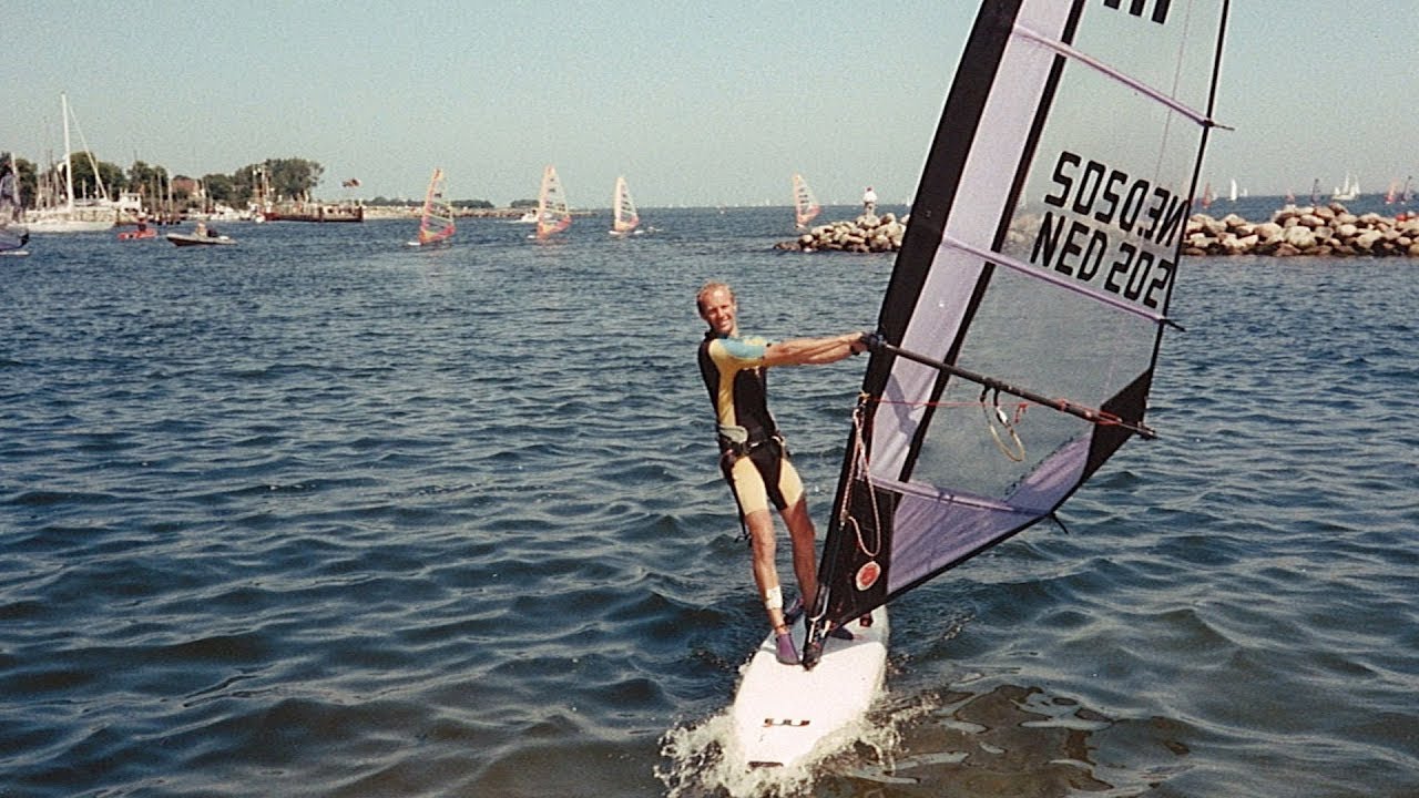 VEERTIG JAAR PLANKZEILEN