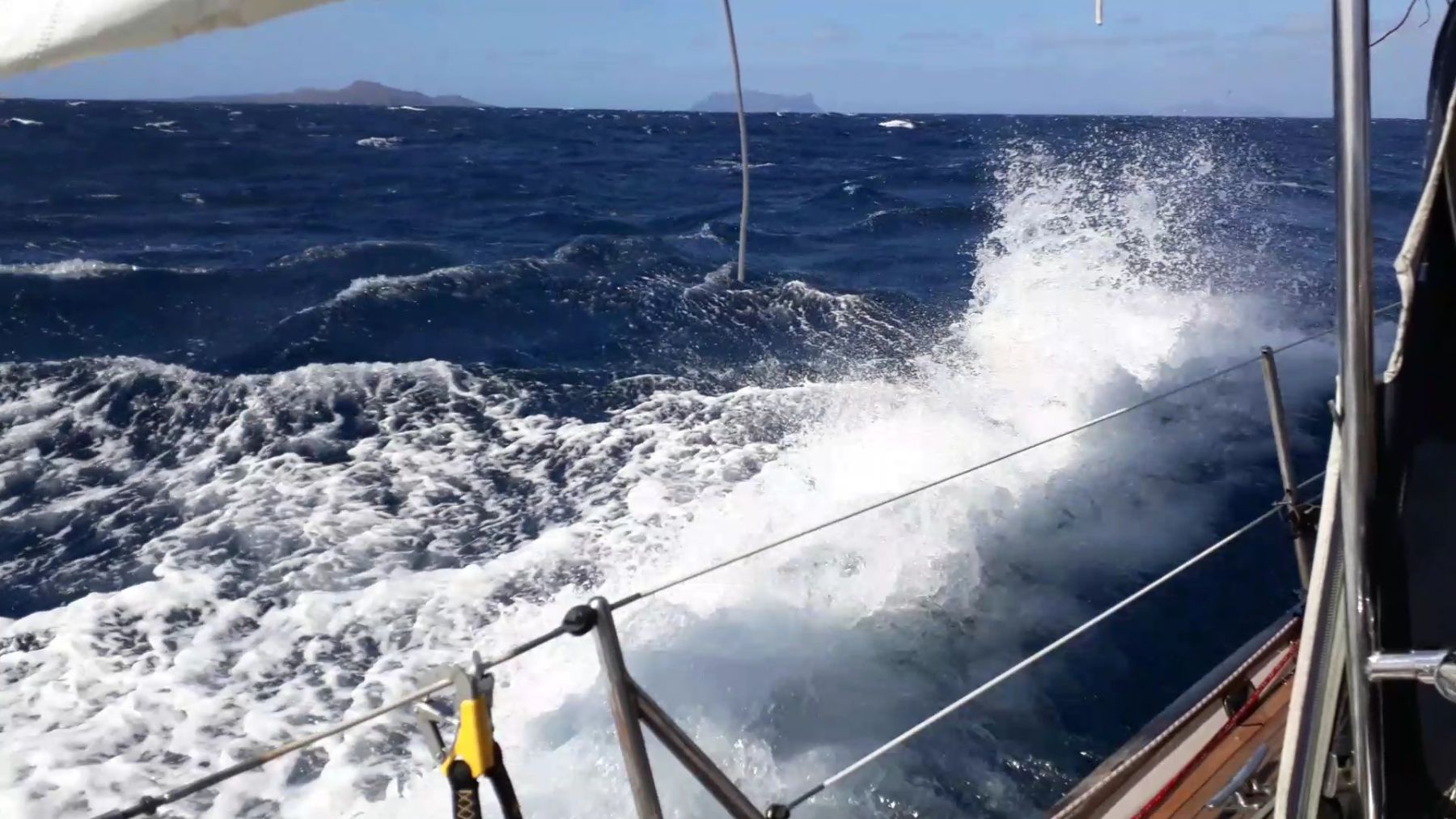 APENKOOI...blog ia orana