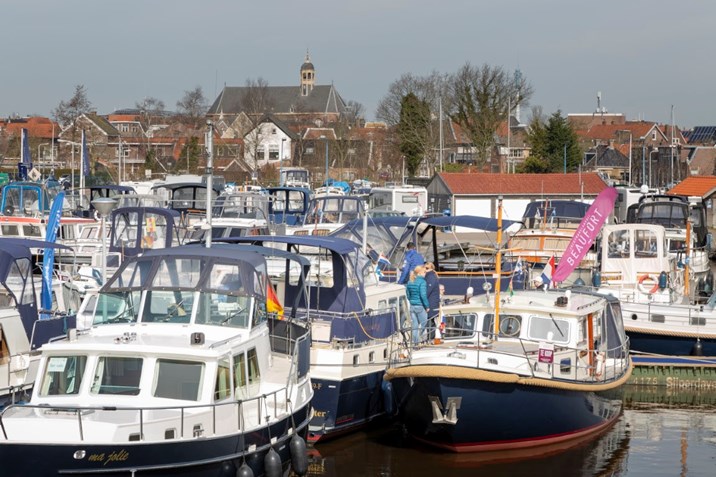 Motorboot Sneek 1