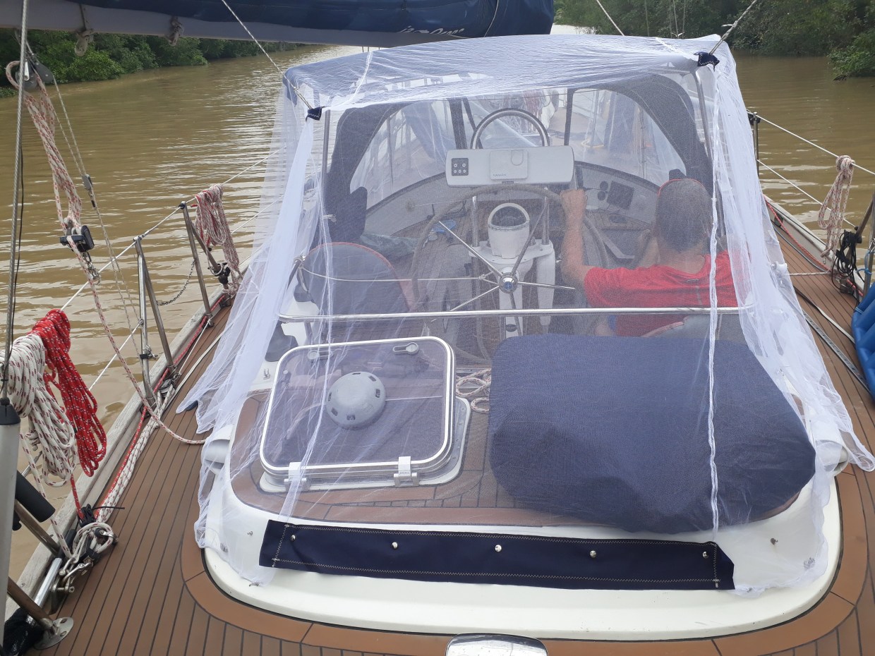 HOOGSPANNING IN SURINAME