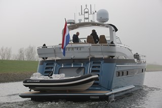 DU6A9679