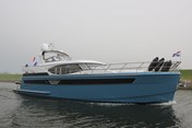 DU6A9688