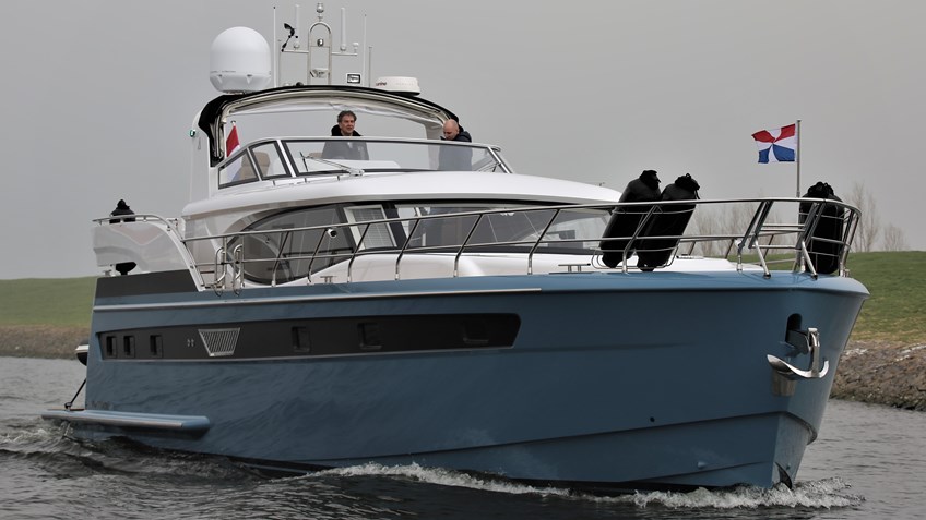 DU6A9697