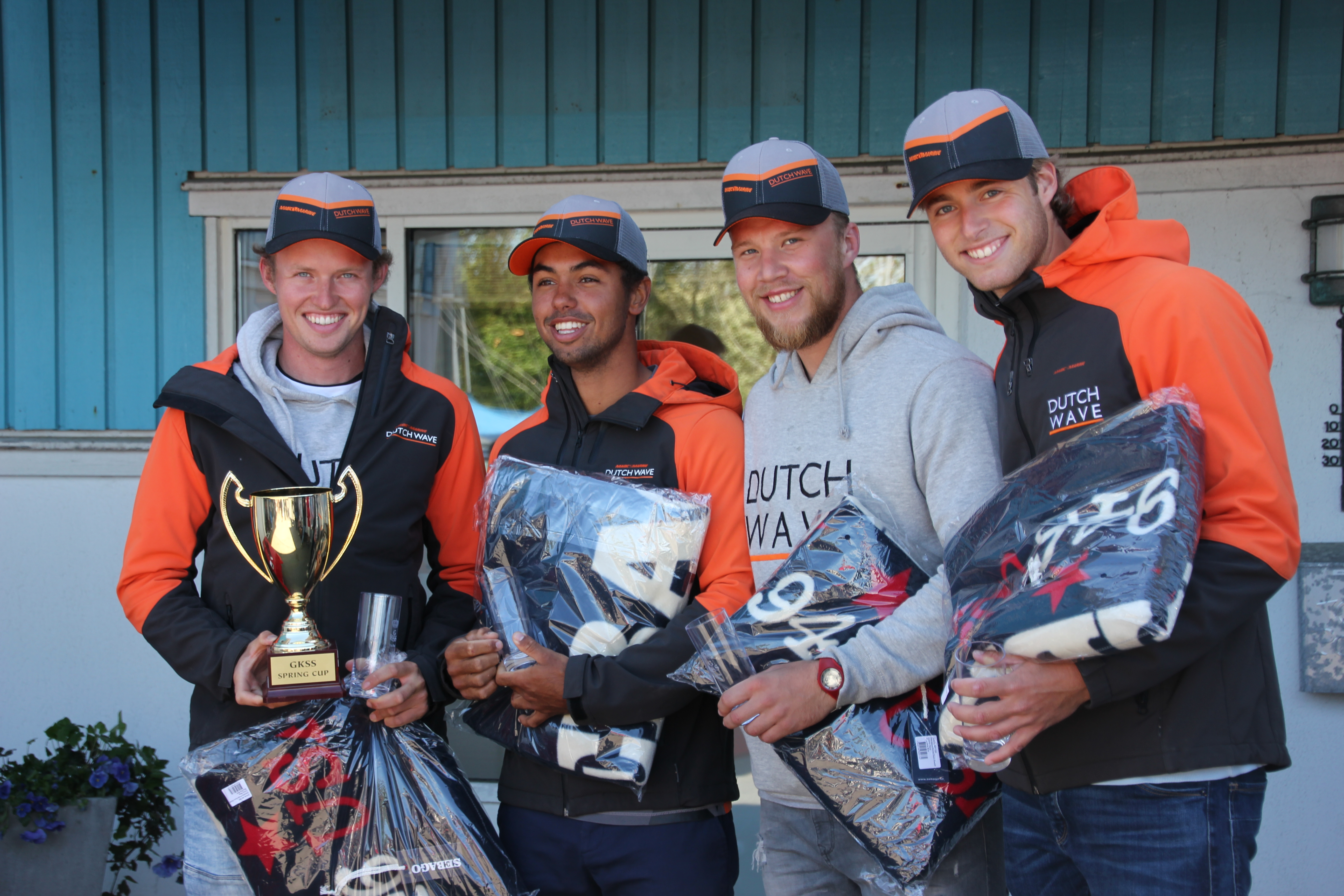 TEAM DUTCH WAVE WINT SPRING CUP