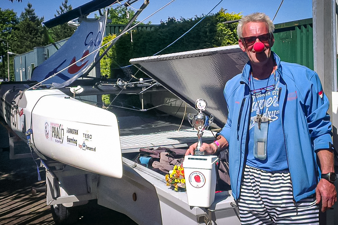 ZEILSPORT RODE DRAAD IN FILM 'LOSLATEN'