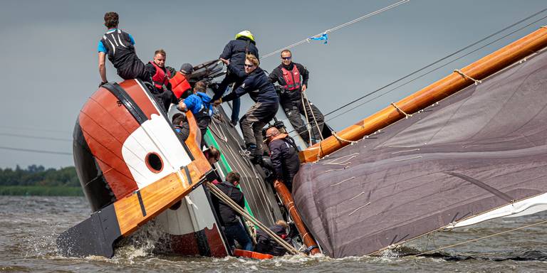 WATERSPORTFOTOGRAAF TOM COEHOORN WINT INTERNATIONALE PRIJS