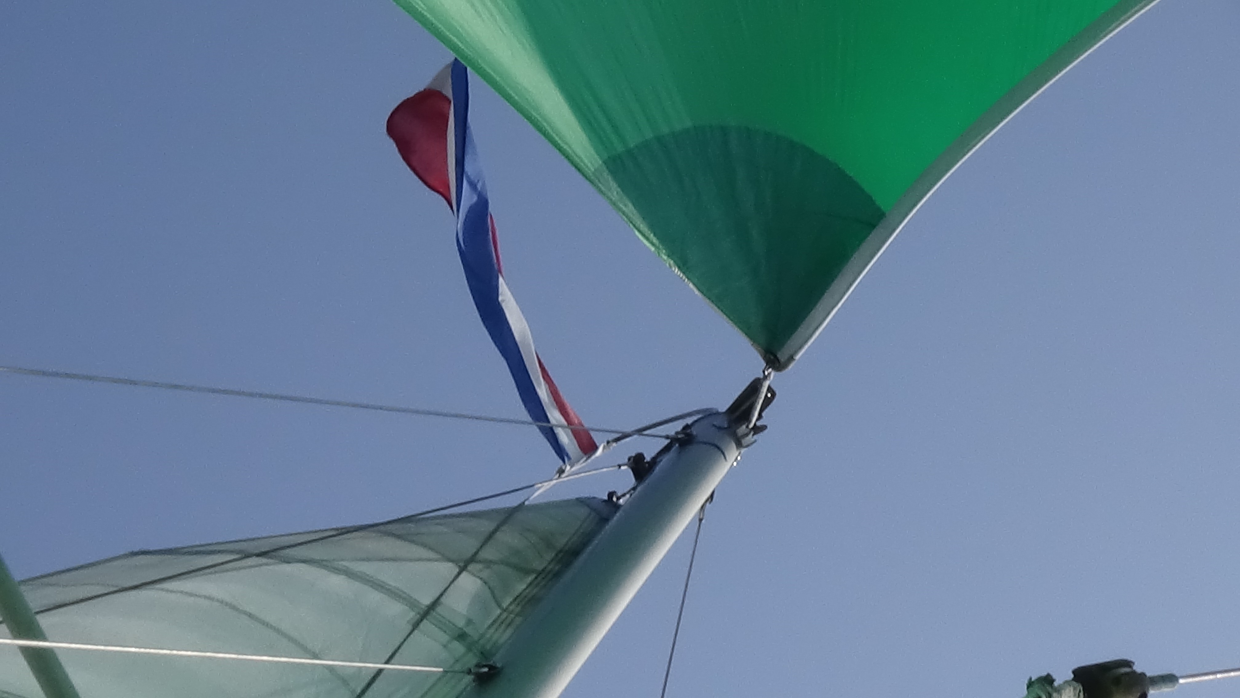 SOLOZEILER CAMILLE VLUCHT VOOR WINDVERWACHTING (vlog)