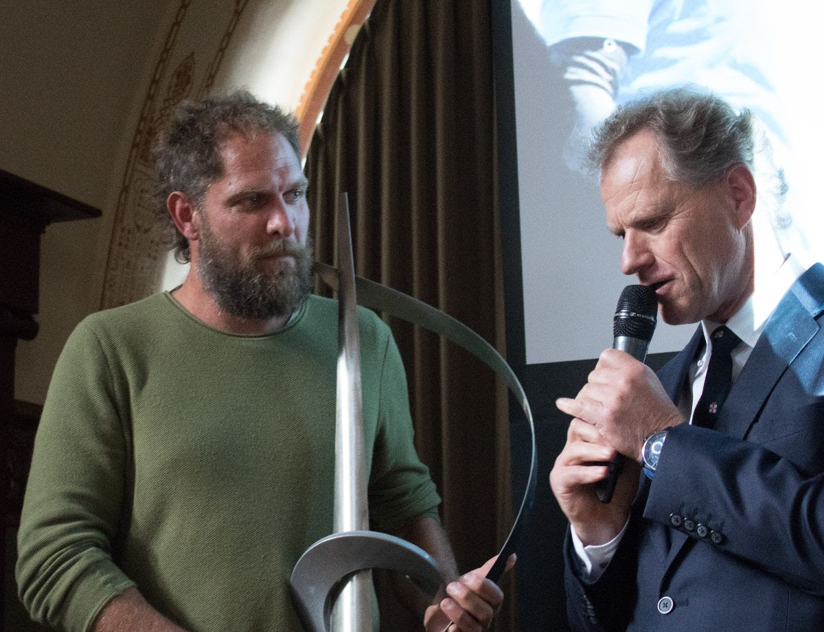 WIE WINT DE DOUBLEHANDED AWARD EN HENK BEZEMER TROFEE?