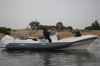 DU6A2052