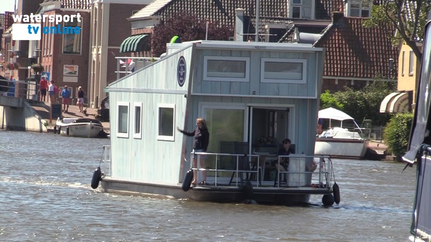 NEDERLAND VIERT VAKANTIE OP HET WATER 4