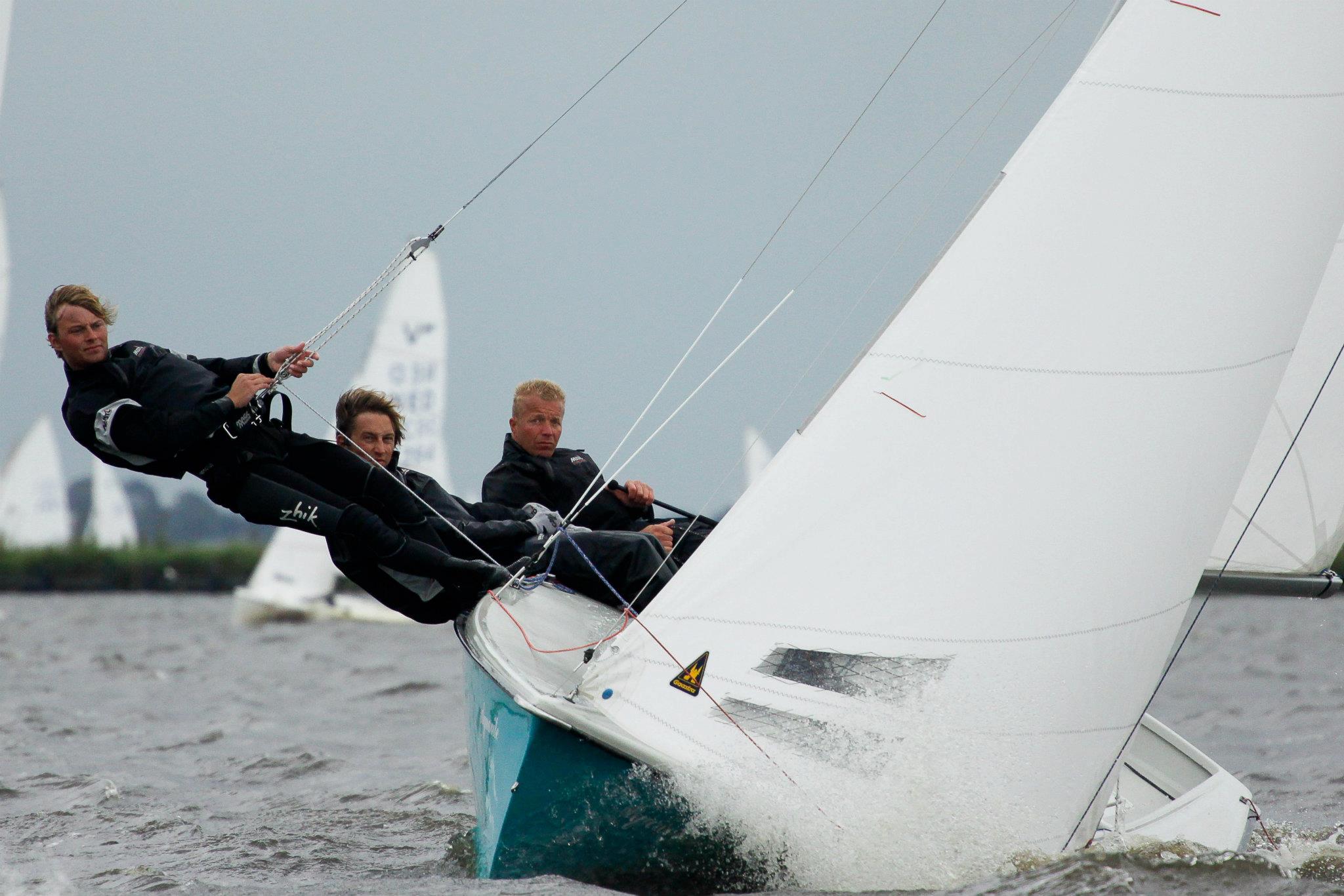 KWS BLAAST LAATSTE WEDSTRIJDEN AF