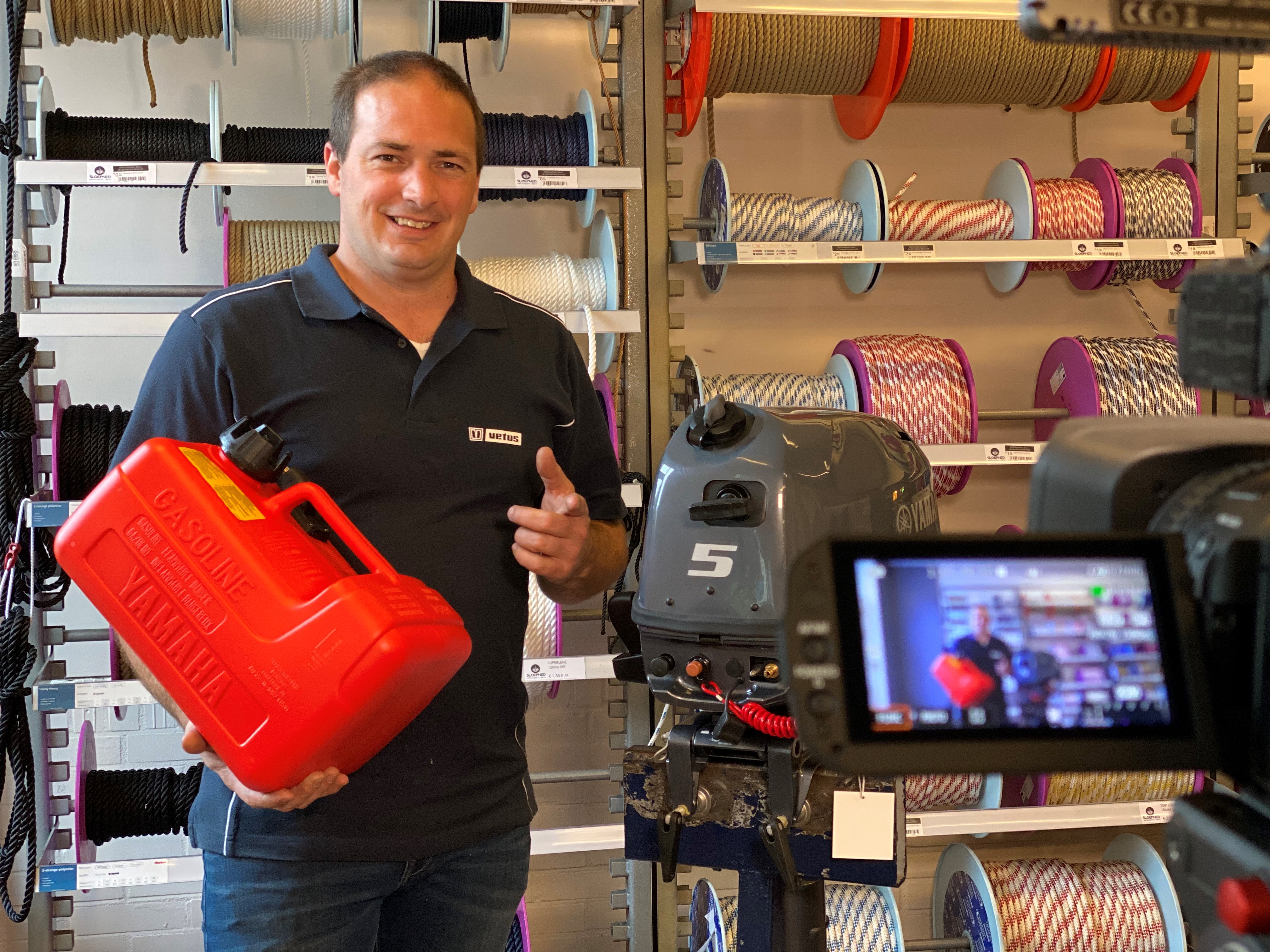 MARTIJN HEERE (SLOEPNED) AAN BOORD BIJ WATERSPORT-TV