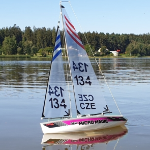 3829104_864609