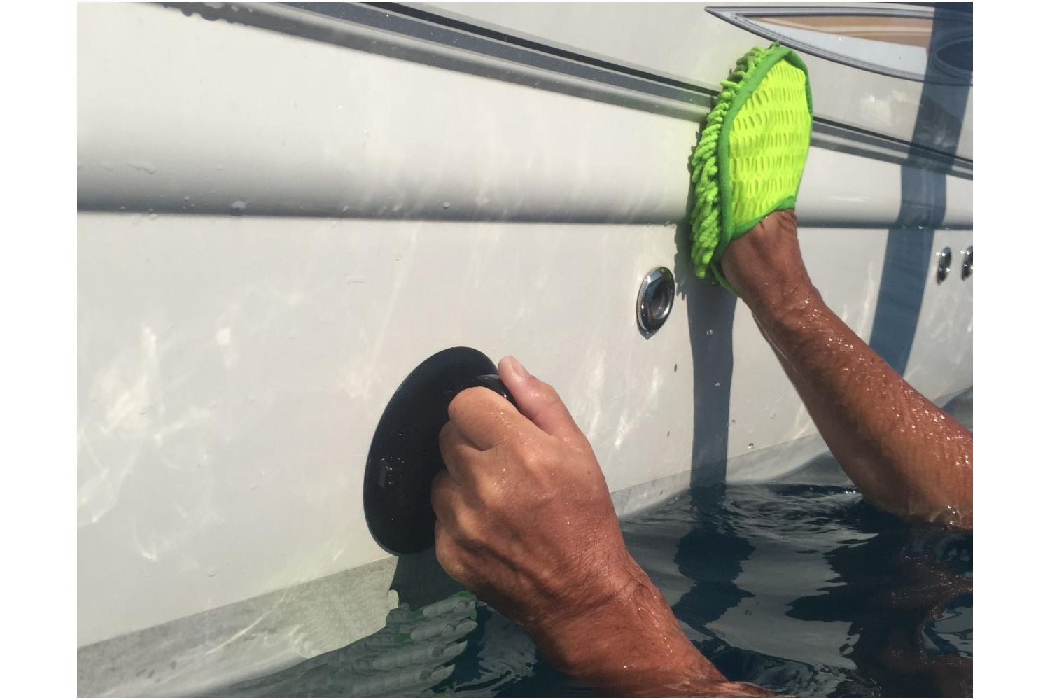 YACHTGRABBER...HOUVAST AAN ROMP