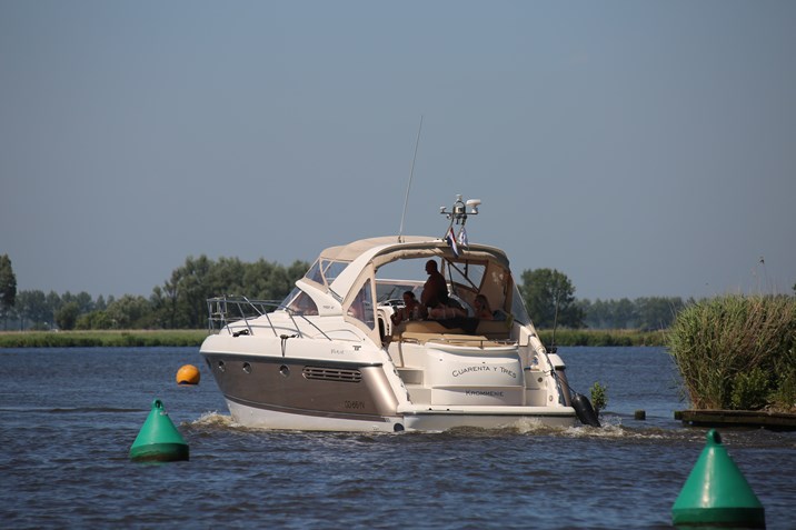 DU6A2612