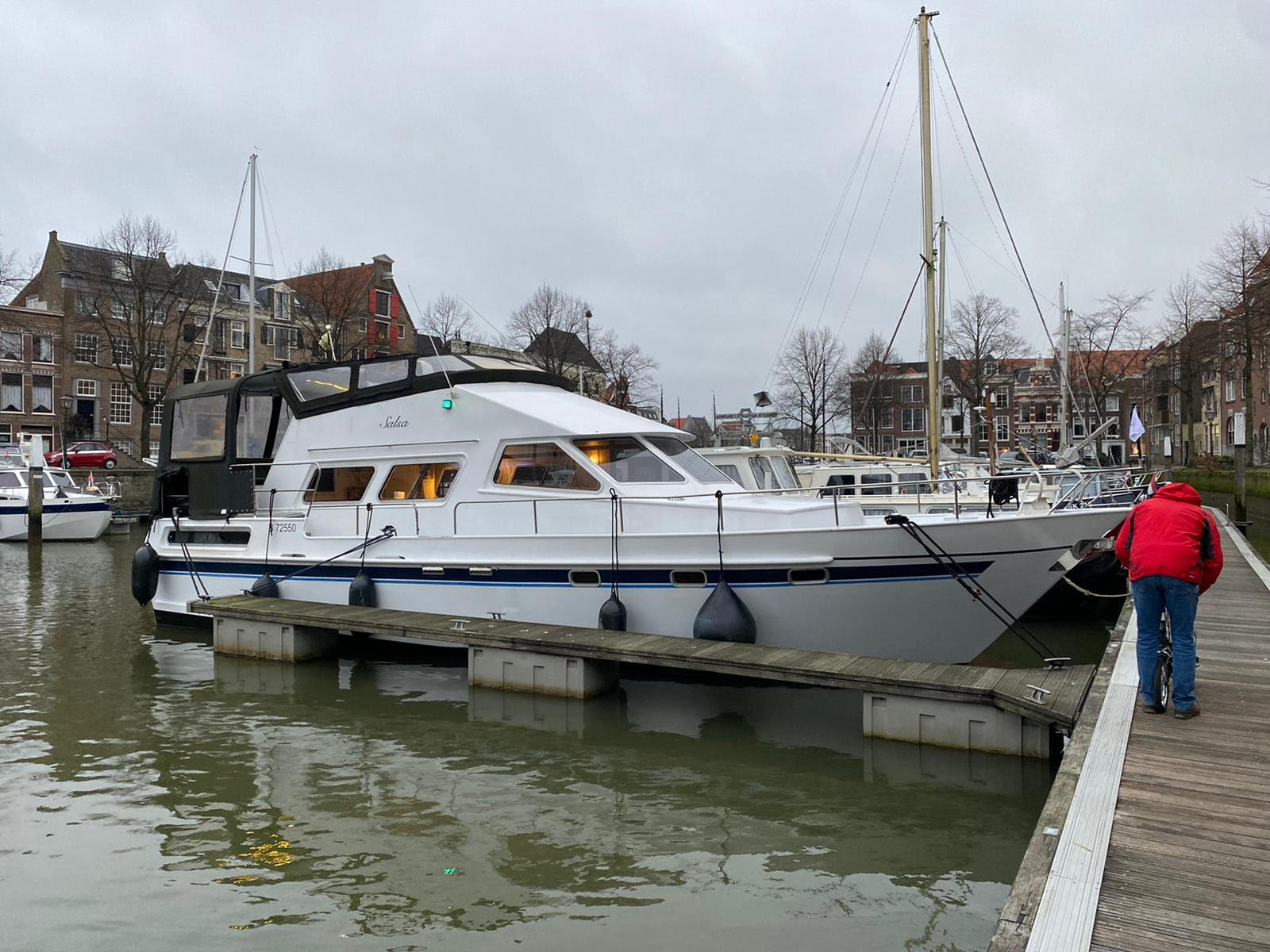 'HONDENWEER' BIJ MAIDENTRIP VOOR VLOGGER KEES