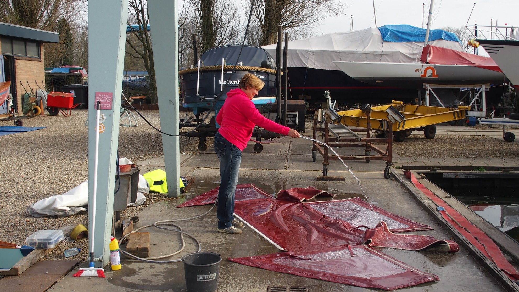 Krimpende tenten na wasbeurt