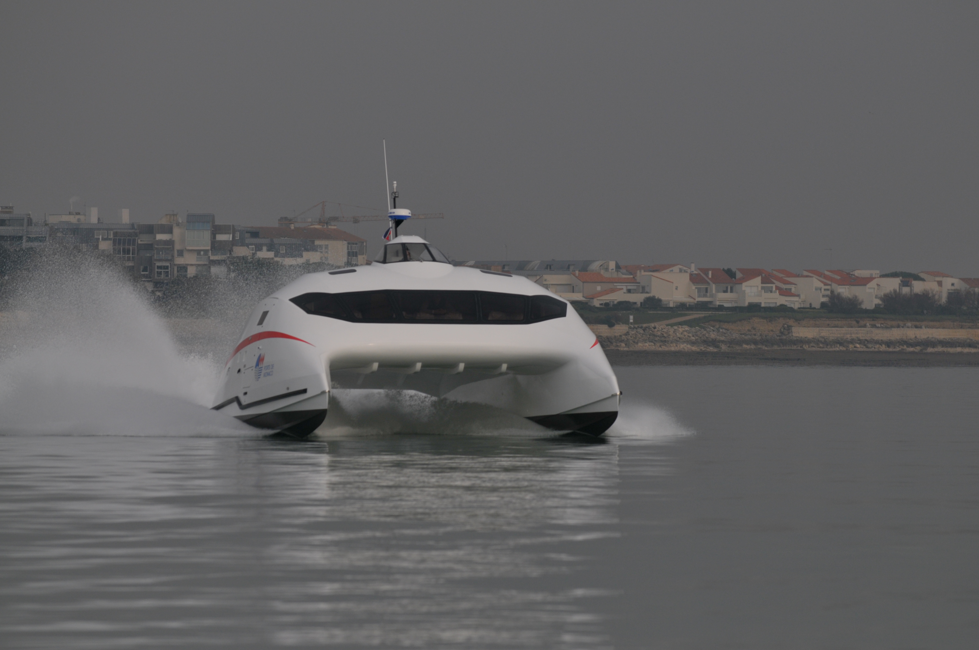 Een nieuwe generatie snelle boten stijgt op