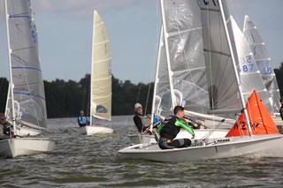 DU6A9343