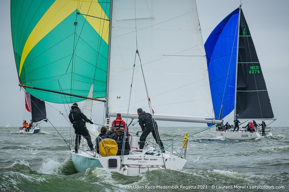 Stevige wind bij start van Uden Reco Regatta