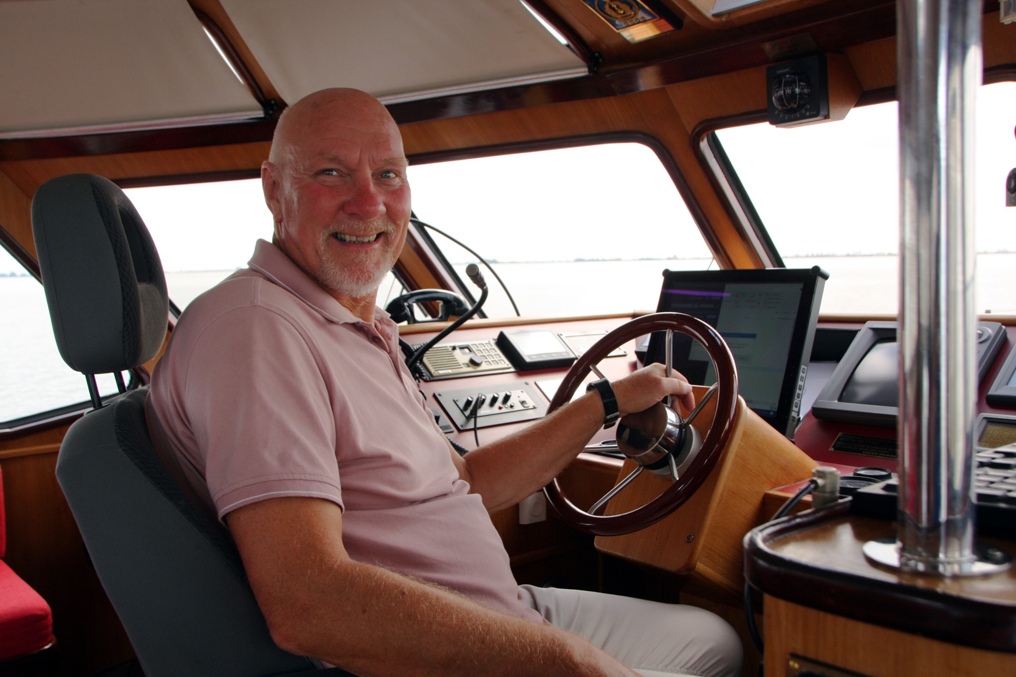 Stel vertelt...over bakboord en stuurboord