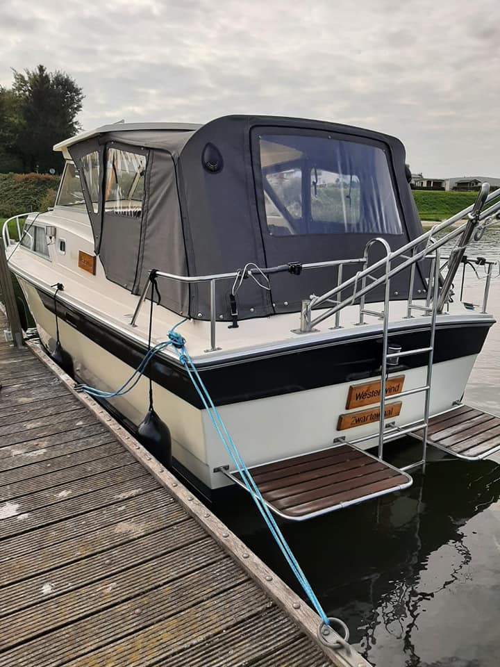 Kuiptent gestolen van Marco 810