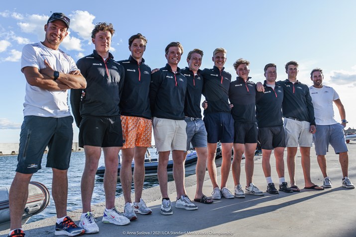 E4493841-D364-4550-B49E-190151BB7C09