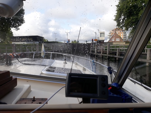 CF0BA39E-4822-478A-82E6-76A3C796BD9A