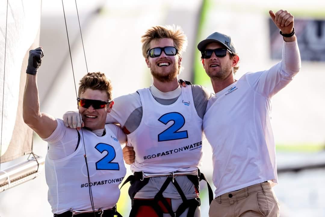 Bart Lambriex en Floris van de Werken wereldkampioen 49er