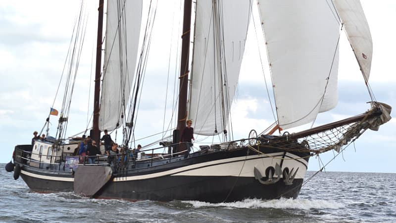 Schipper voor tweemaster Man Desir 