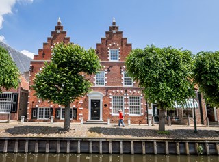 D4054876-CB58-4932-8C3D-BB6413736FD5