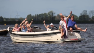 9F7CBEAB-5C58-4D9A-8084-BF4A39038AC3