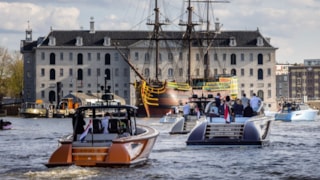 CE26B04C-B158-47CA-A430-5F66910B2453