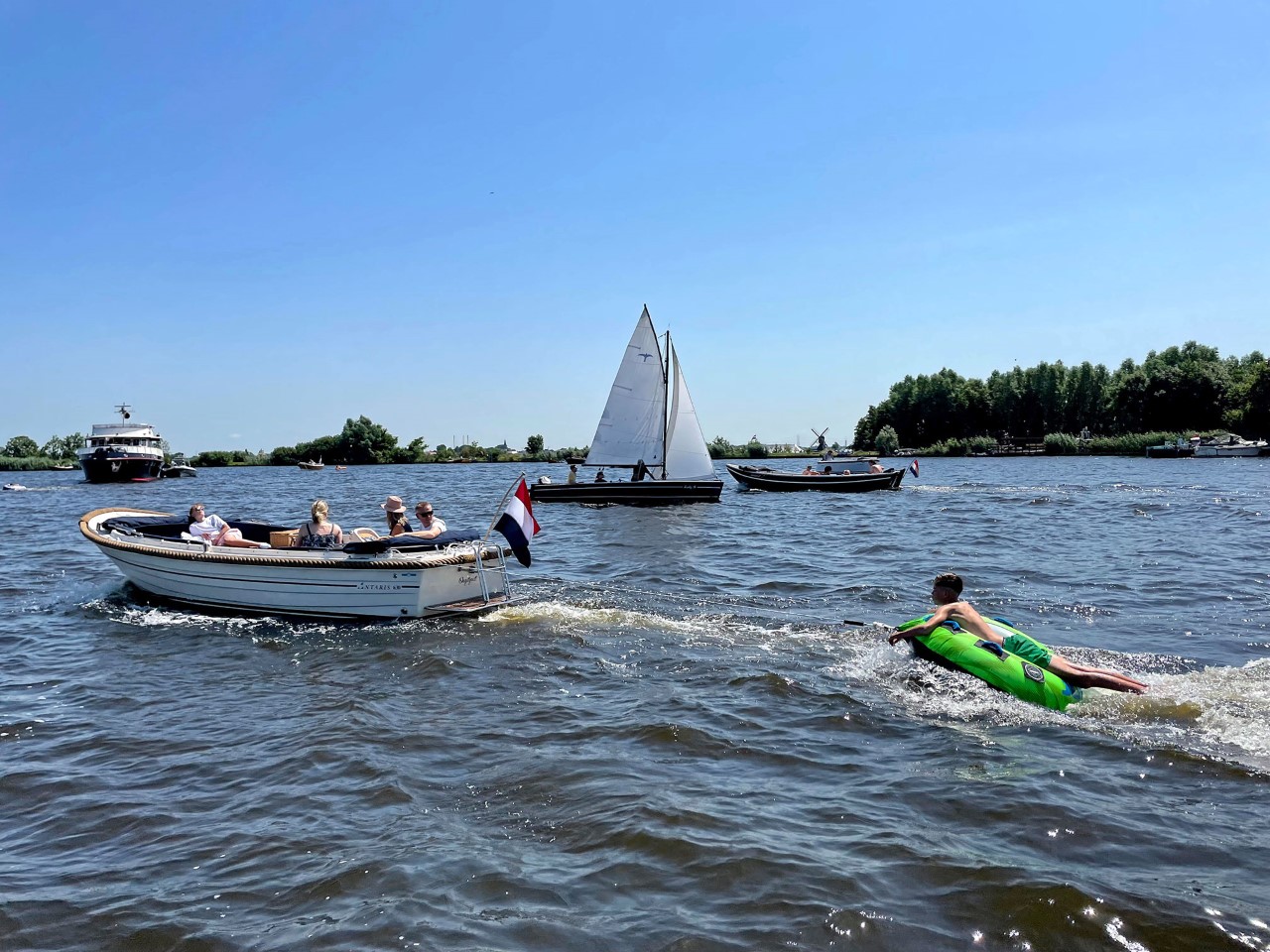 Kwart Nederlanders doet aan watersport
