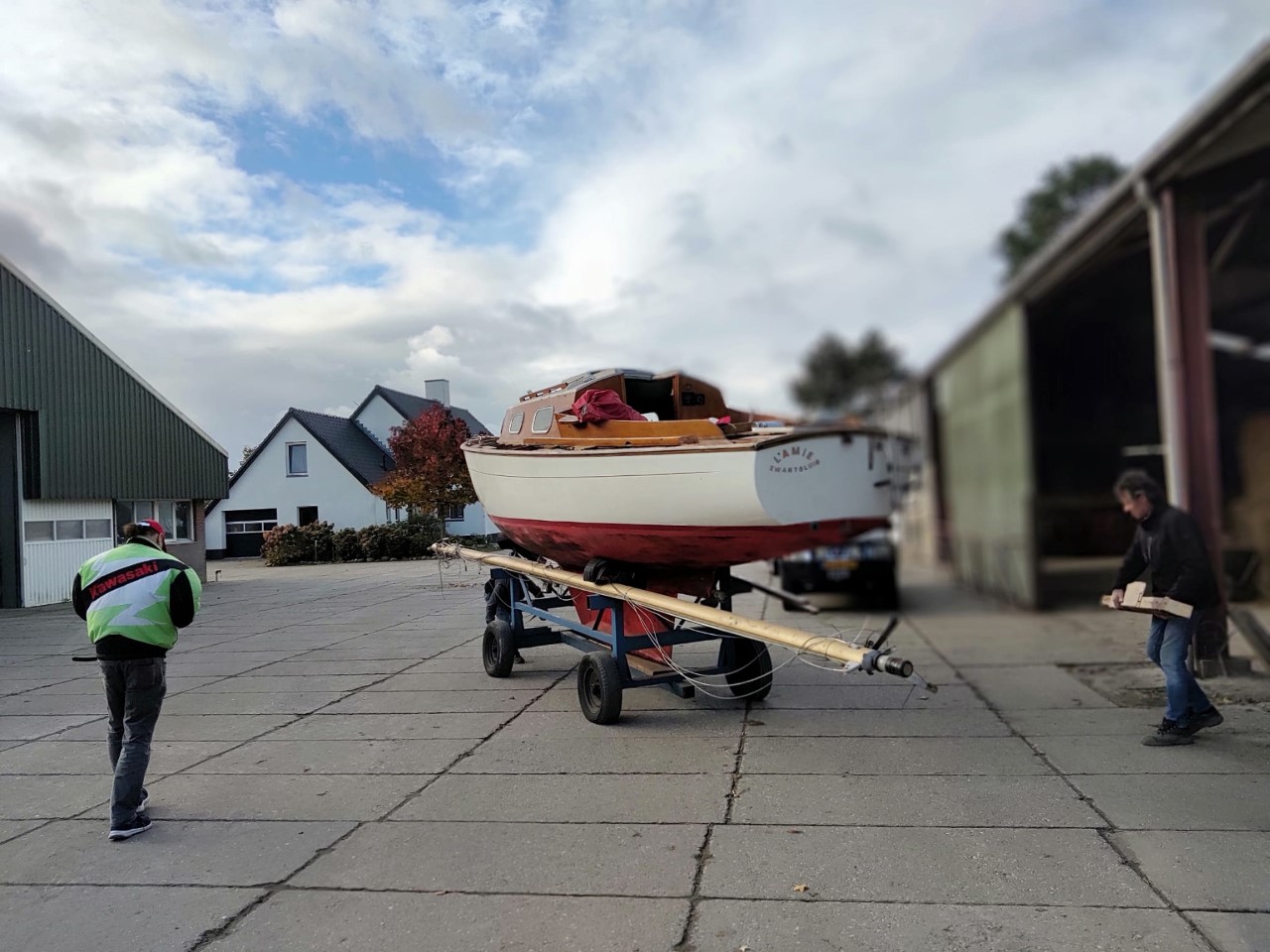 Bries 27 zeiljacht krijgt nieuwe bestemming als dagbesteding