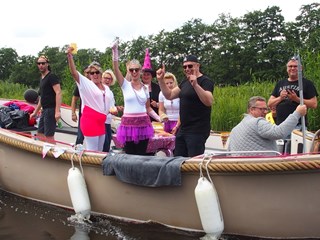 E97408C3-2C1A-4033-B8CA-4D61C973DEE3