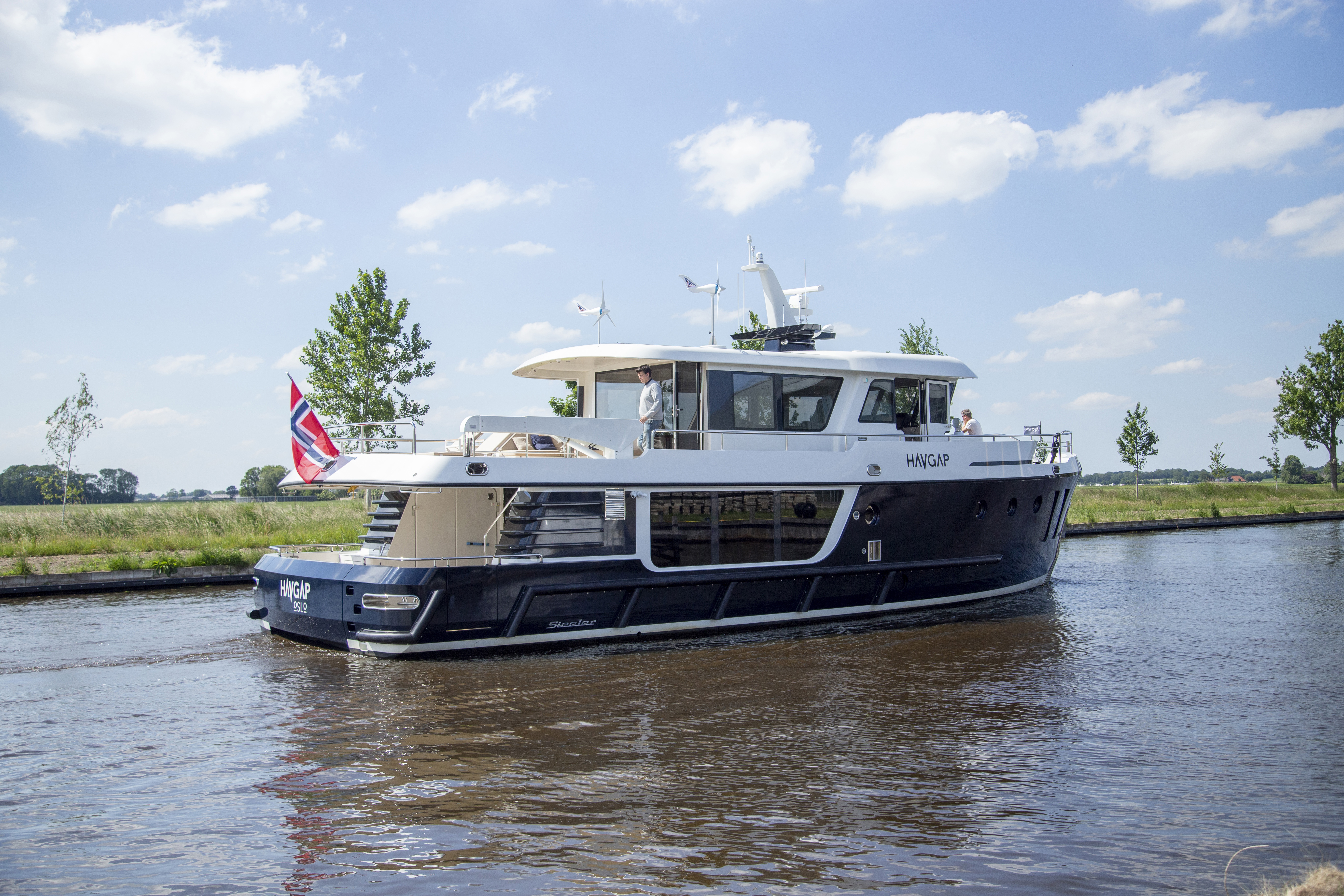Steeler Yachts introduceert eerste elektrische trawler